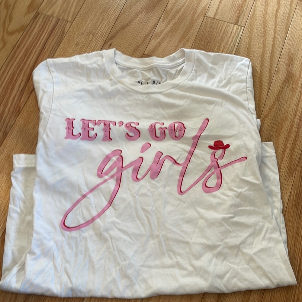 White T-shirt